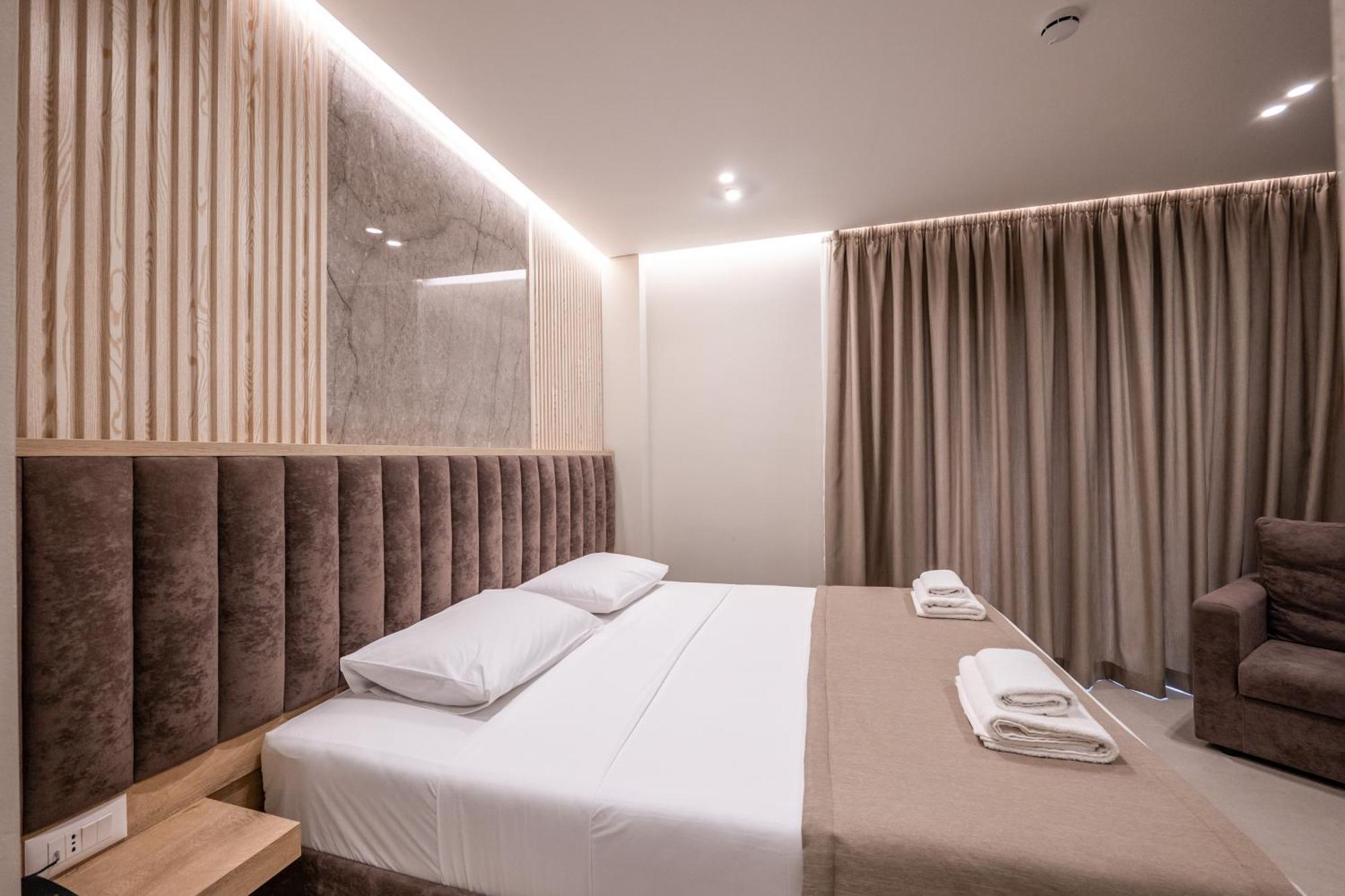 Koko Hotel Ксаміл Екстер'єр фото